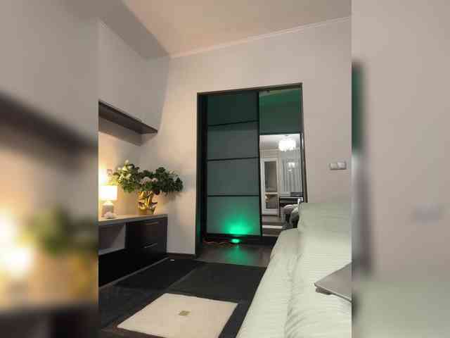 Ledi1 Live Webcam on BongaCams