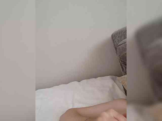 Ledi1 Live Webcam on BongaCams