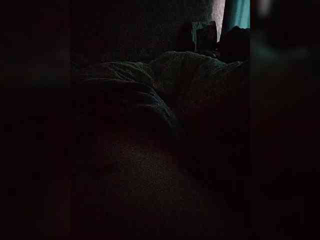 naked chat Mishania38
