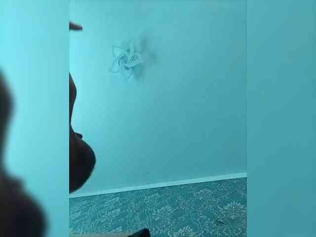 naked chat Mishania38