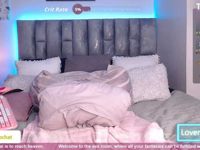 HollyTegan's BongaCams show and profile