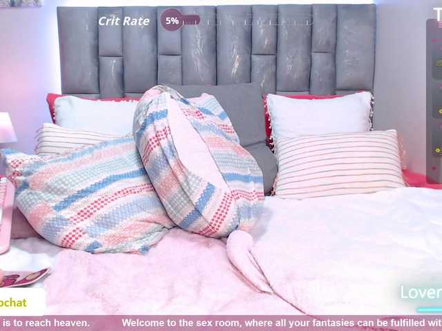 HollyTegan's BongaCams show and profile