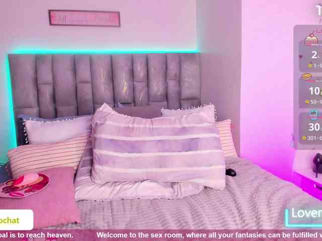 HollyTegan webcam