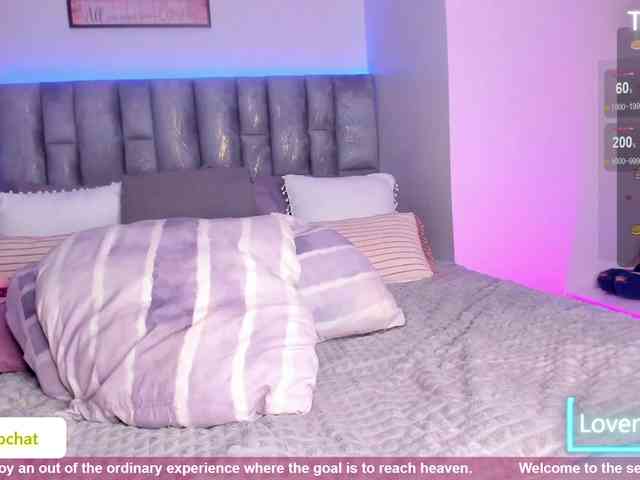 HollyTegan webcam