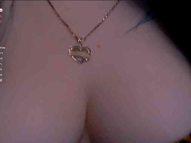xcrystalxx webcam