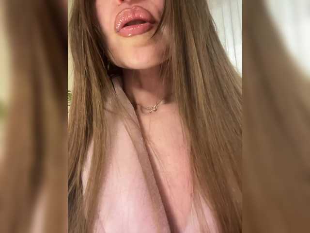 PATRICIA777's BongaCams show and profile