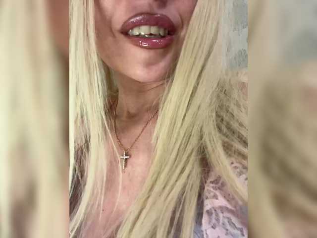 PATRICIA777's BongaCams show and profile