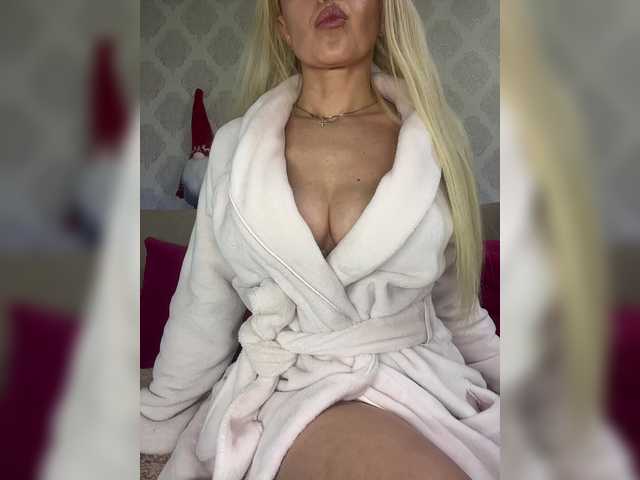 PATRICIA777's BongaCams show and profile