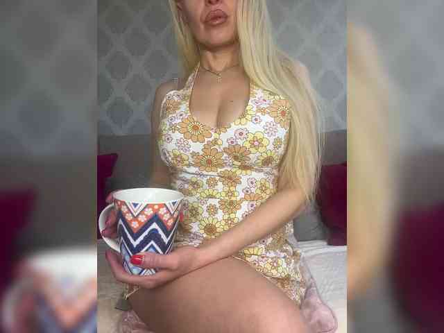 VLADA777 webcam