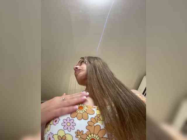 tinahot webcam