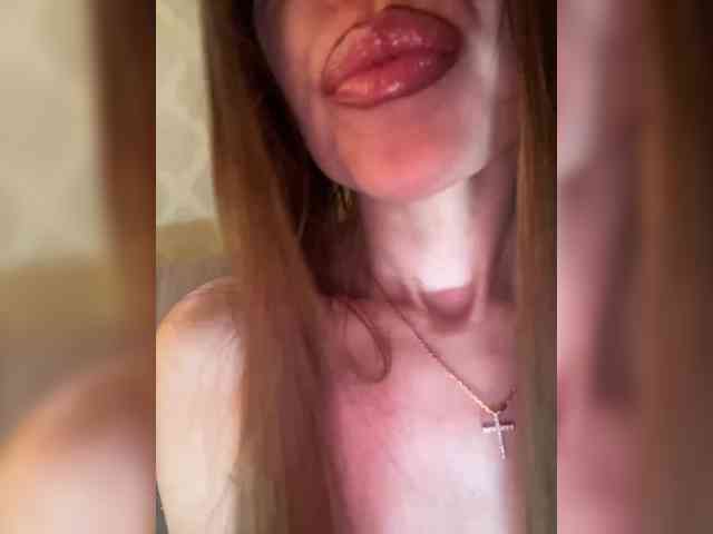 VLADA777 webcam