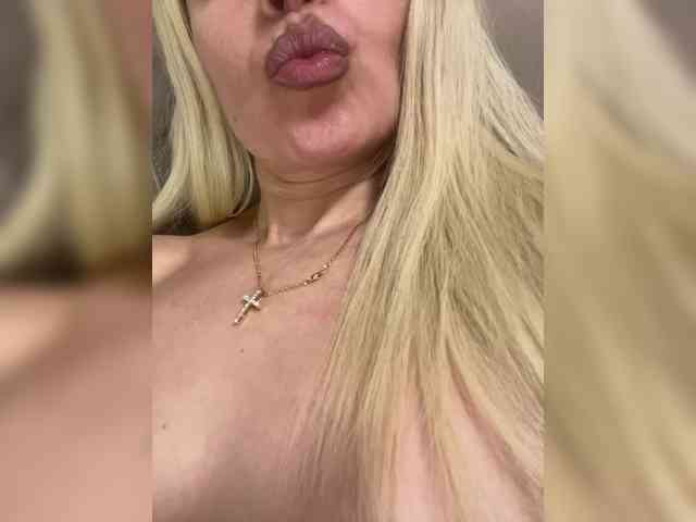 VLADA777 webcam