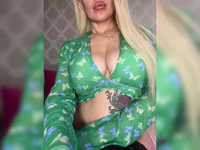 VLADA777 webcam