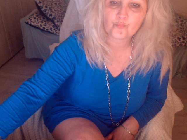 divineblond cam belle