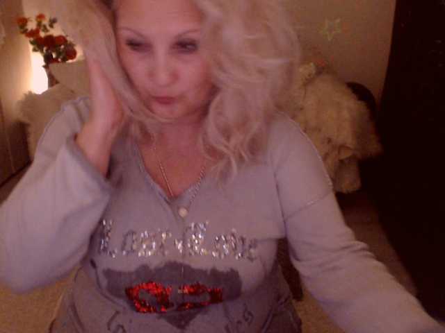 divineblond live sex show