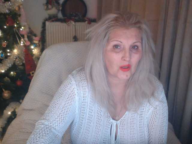 Angel_Dm_Milf webcam