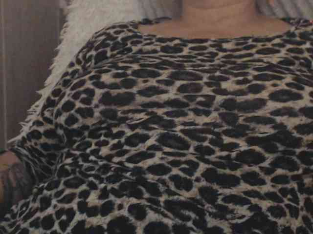 Angel_Dm_Milf webcam