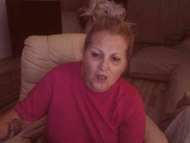 Angel_Dm_Milf webcam