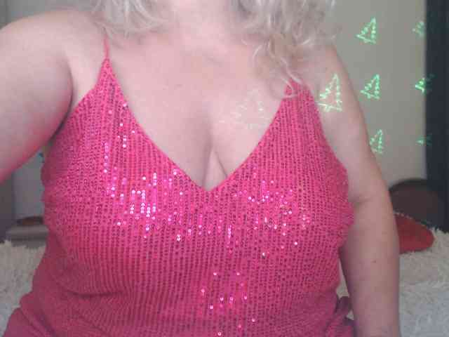 Angel_Dm_Milf webcam