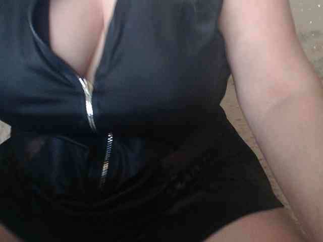 Angel_Dm_Milf webcam