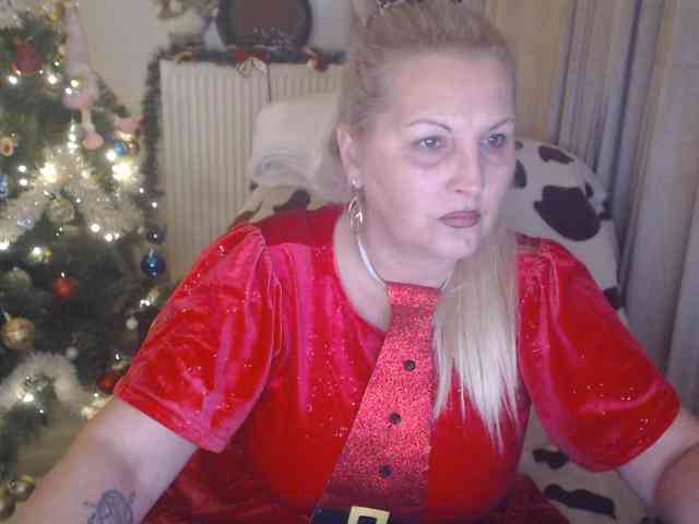 Angel_Dm_Milf webcam