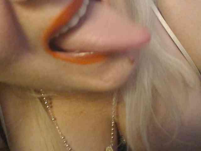 Angel_Dm_Milf webcam