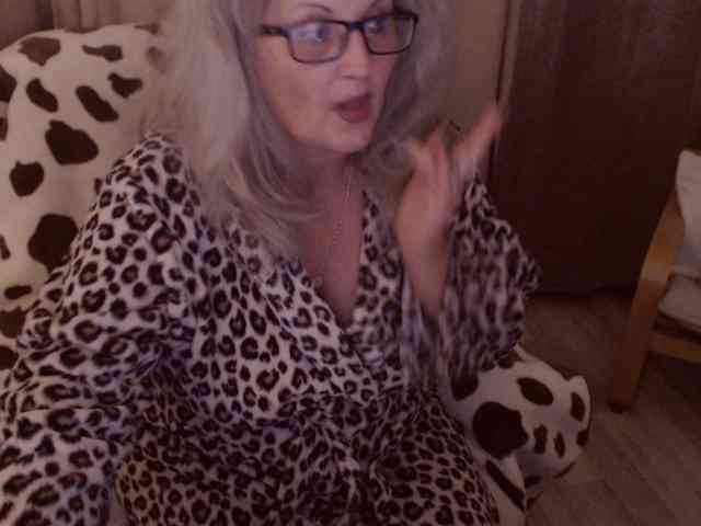 DivineBlond DivineBlond