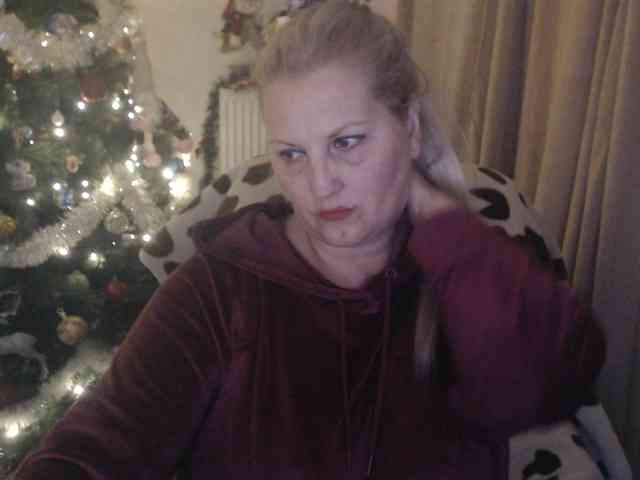 Angel_Dm_Milf webcam