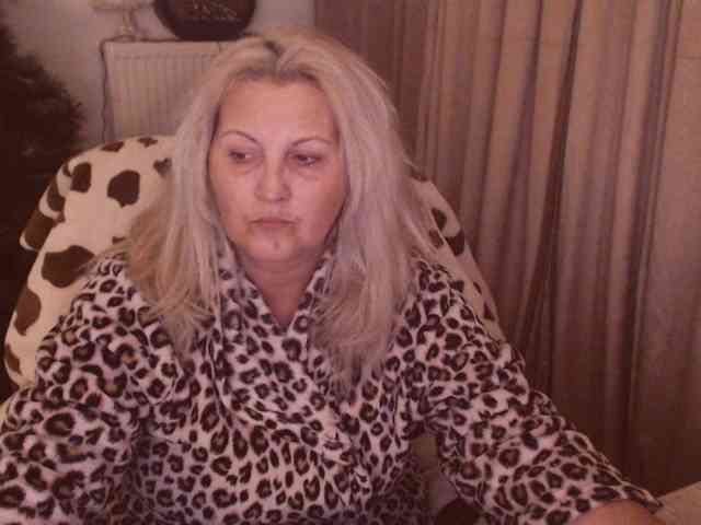 DivineBlond DivineBlond