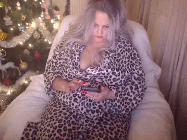 DivineBlond DivineBlond