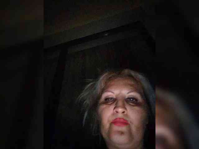 Angel_Dm_Milf webcam