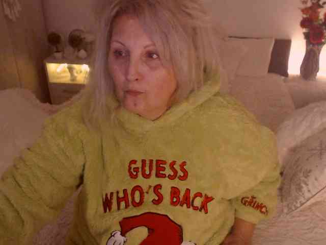 Angel_Dm_Milf webcam