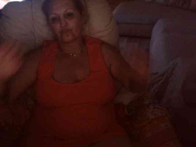 Angel_Dm_Milf webcam