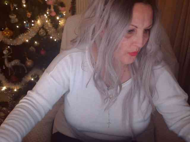 DivineBlond DivineBlond