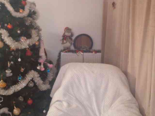 DivineBlond DivineBlond