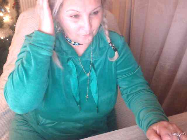 Angel_Dm_Milf webcam