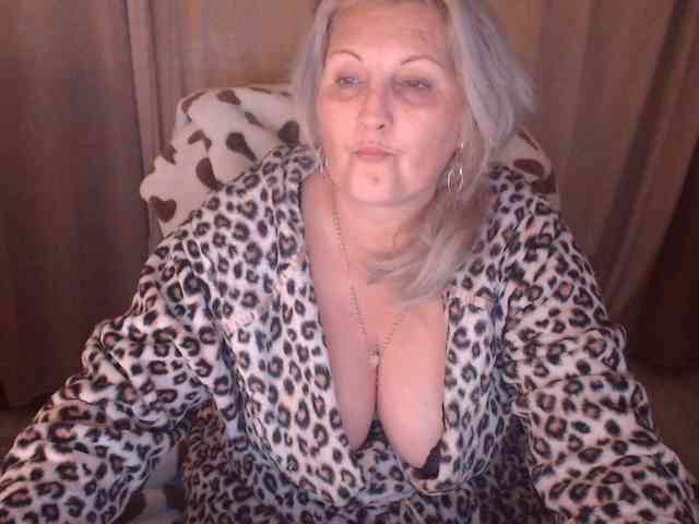 Angel_Dm_Milf webcam