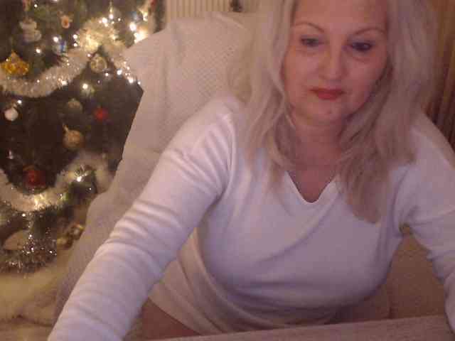 Angel_Dm_Milf webcam