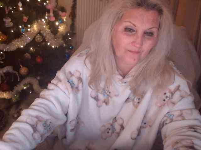 DivineBlond DivineBlond