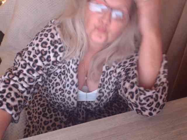 Angel_Dm_Milf webcam