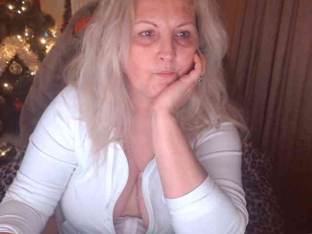 Angel_Dm_Milf webcam