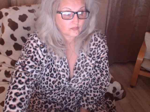 DivineBlond DivineBlond