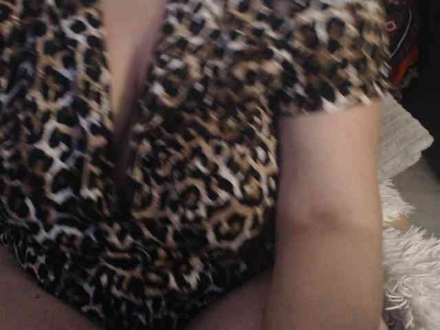 Angel_Dm_Milf webcam