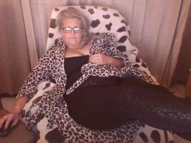 DivineBlond DivineBlond