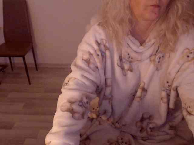 Angel_Dm_Milf webcam