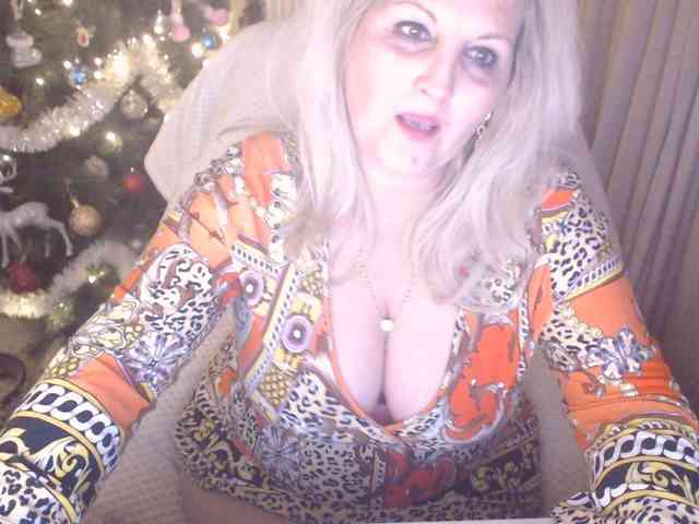 DivineBlond DivineBlond