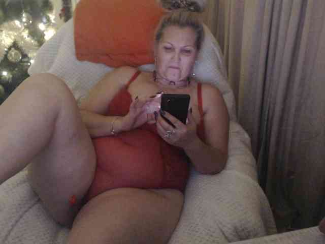 Angel_Dm_Milf webcam