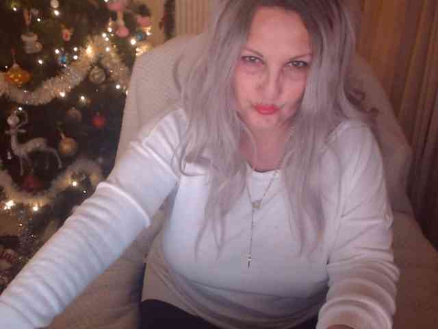 DivineBlond DivineBlond