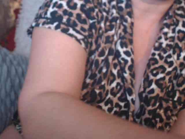 Angel_Dm_Milf webcam