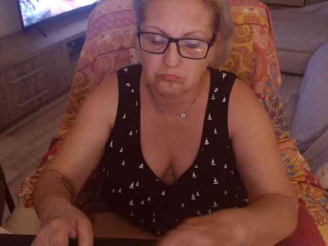 Angel_Dm_Milf webcam